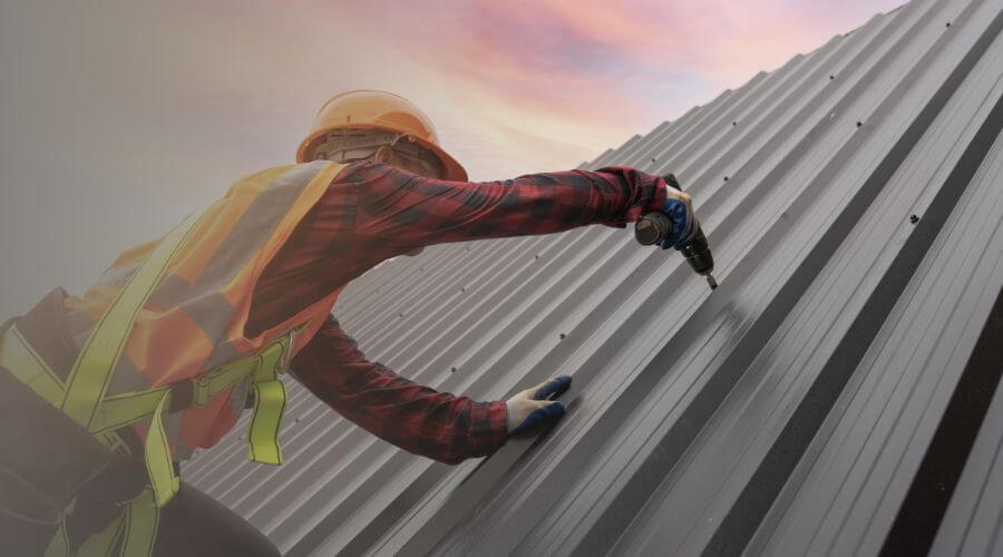 Professional New roof installation in Cottonwood Falls, KS